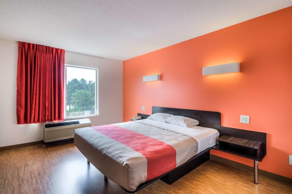Motel 6 Нормал Екстер'єр фото